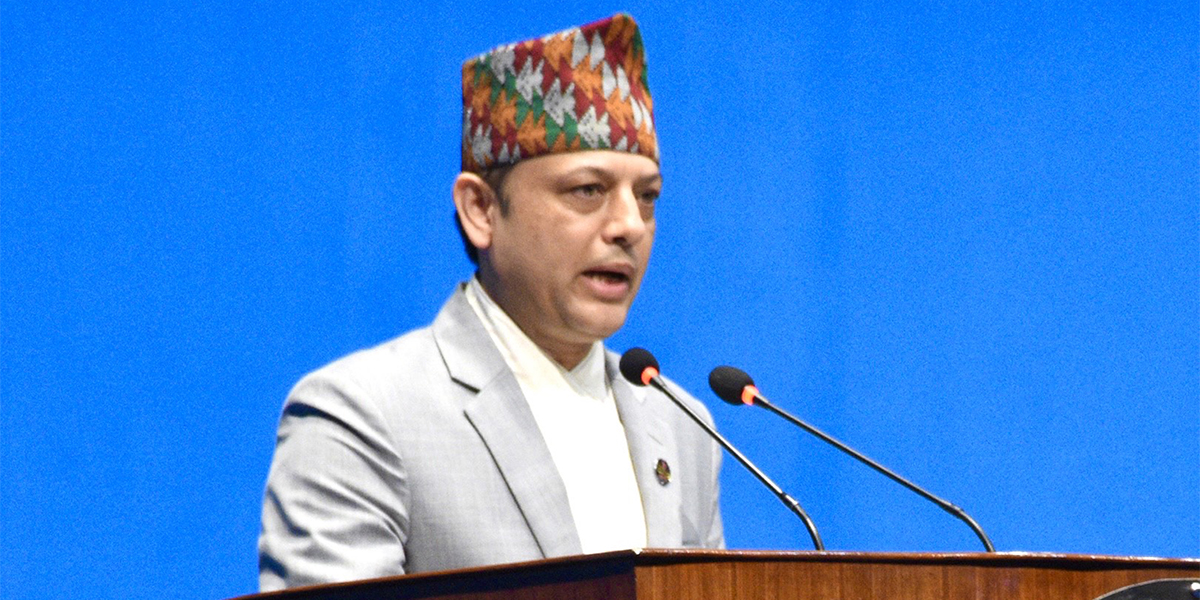 नियमभन्दा माथि कोही छैन: सभामुखकै सवारीलाई ट्राफिक कारबाही
