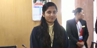 रास्वपाको साथमा रुबी ठाकुर, उपसभामुख पदकाे दौड रोचक बन्दै